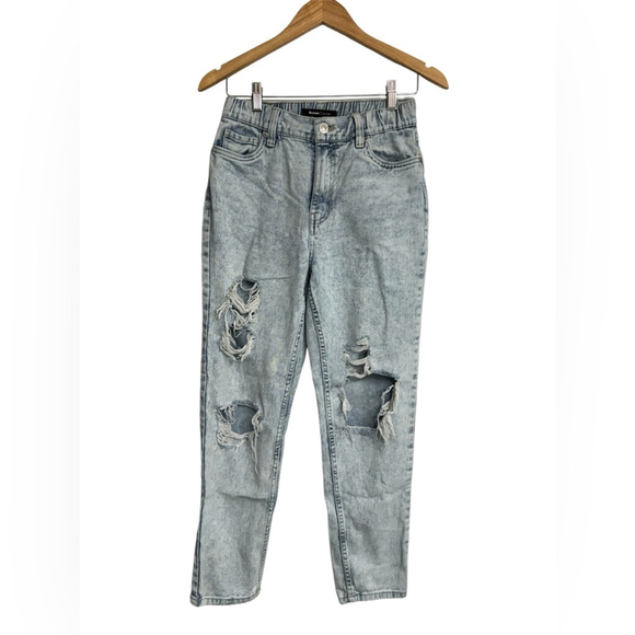 Bluenotes Denim - Bluenotes 90’s High Rise Mom Jeans - Light Wash Distressed - Size 2